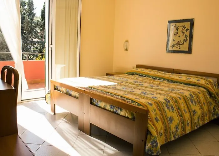 La Margherita 2* דיאנו מרינה